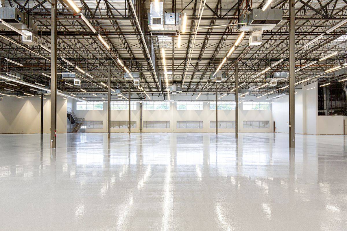 Self-smoothing epoxy flooring — Industrial Flooring · Sparco Singapore